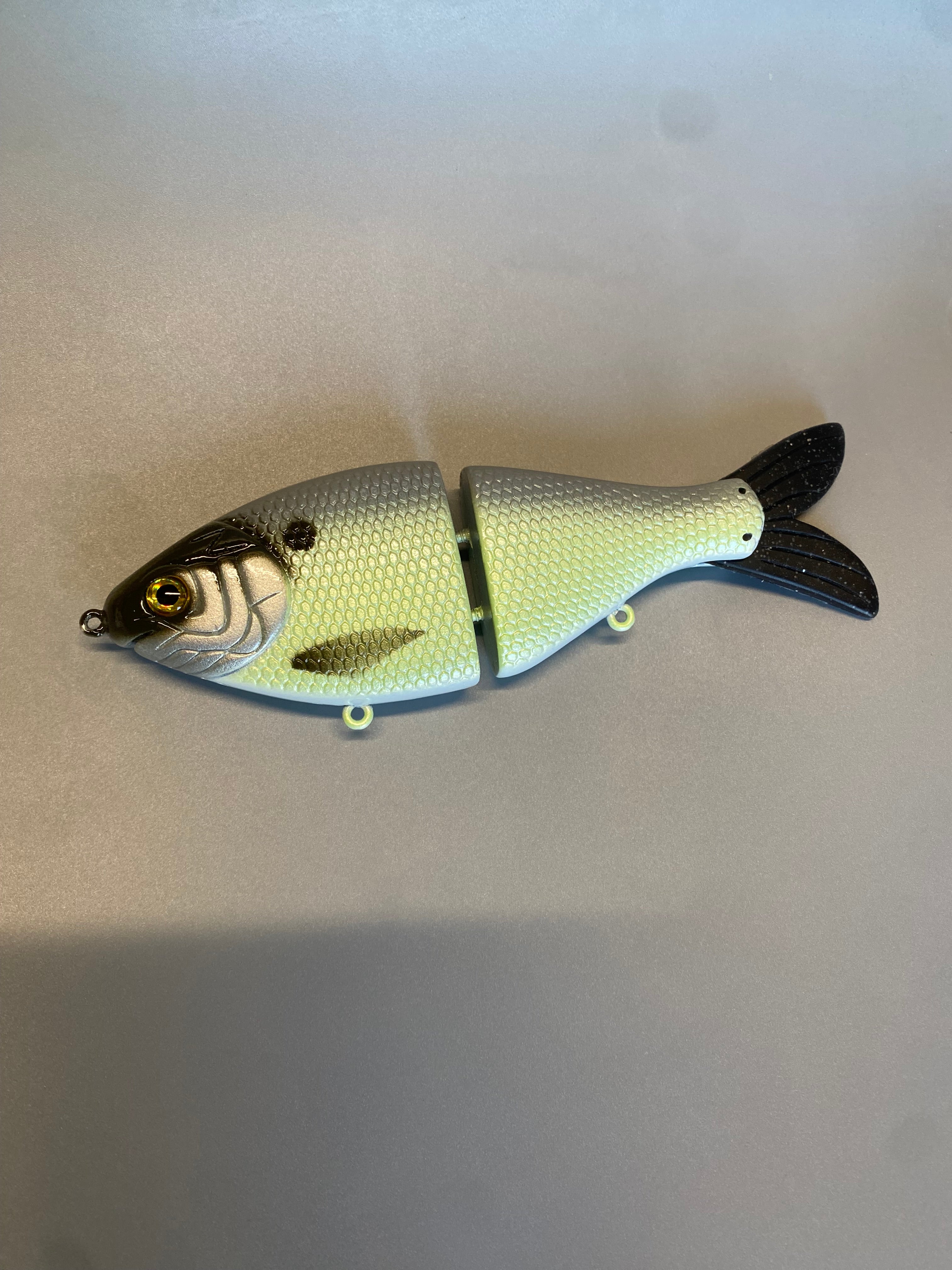 Zig Zag Shad – Green Leaf Lures